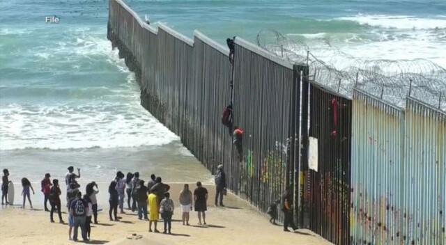 ABD, 6 binden fazla göçmeni Meksika sınırından geri çevirdi