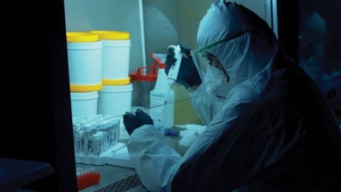 Düzce Üniversitesi’nde koronavirüs testleri yapılıyor