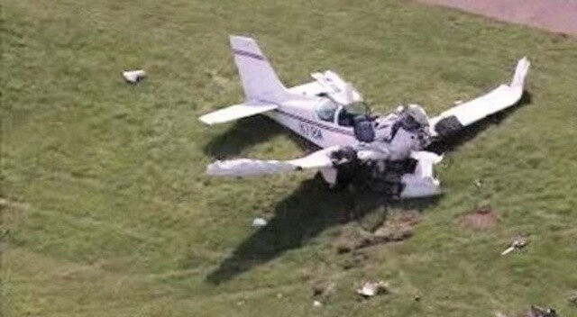 İran&#039;da eğitim uçağı düştü: 2 ölü