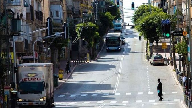 İsrail&#039;de Covid-19 nedeniyle kısa süreli sokağa çıkma yasağı ilan edildi