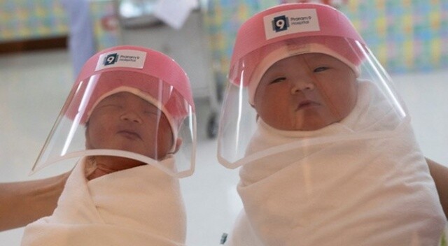 Peru’da Covid-19 hastası iki kadın doğum yaptı, bebekler sağlıklı