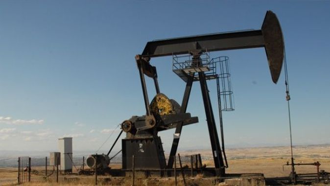 Üretim kısma kararı sonrası ham petrol fiyatında artış