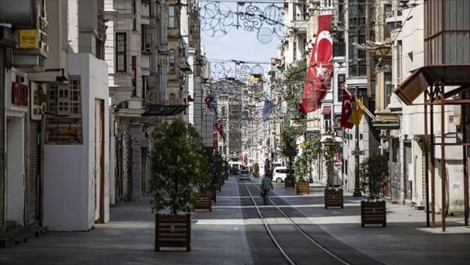 14 büyükşehir ve Zonguldak&#039;ta haftasonu sokağa çıkma kısıtlaması