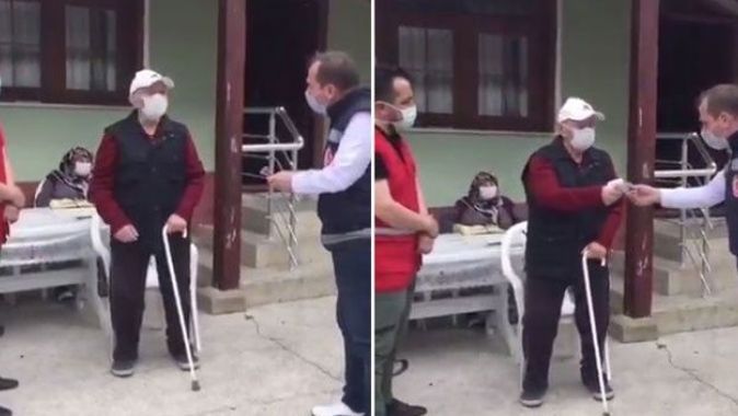 83 yaşındaki görme engelli vatandaştan örnek davranış