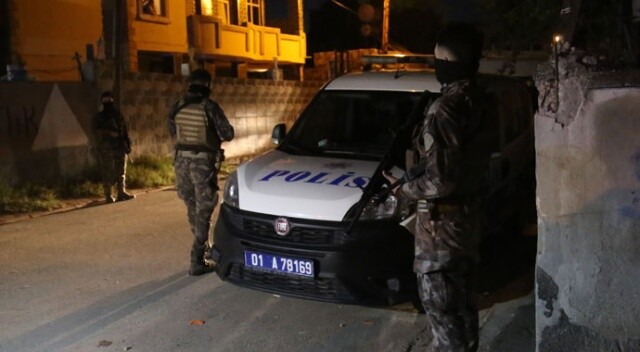 Adana&#039;da bir evin bahçesine ses bombası atıldı