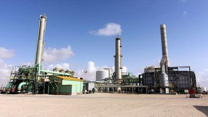 Afrika’nın en fazla petrol rezervine sahip Libya bu zenginliğini kullanmaktan mahrum