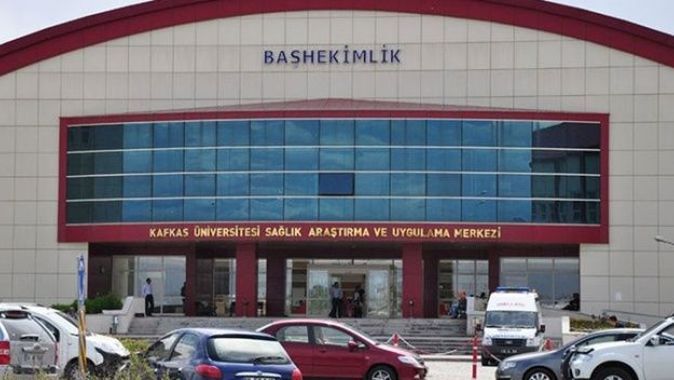 Cumhurbaşkanı Erdoğan onayladı! Kafkas Üniversitesi’ne 137 sağlık personeli atandı