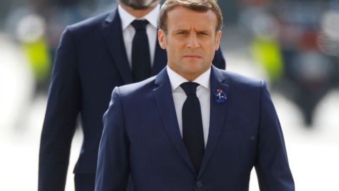 Fransa&#039;da Covid-19 krizi Macron&#039;un popülaritesini düşürdü