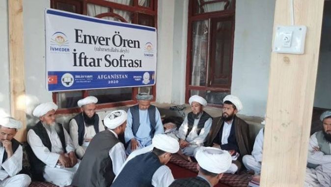 İhlas Vakfı mezunlarından Afganistan ve Sudan’da binlerce kişiye iftar