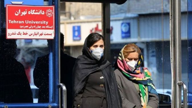 İran&#039;da son 24 saatte koronavirüsten 50 kişi öldü