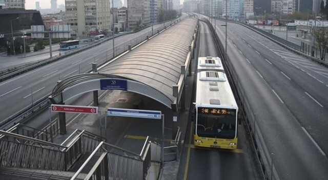 İstanbul&#039;da sokağa çıkma kısıtlamasında toplu ulaşım saatleri belli oldu