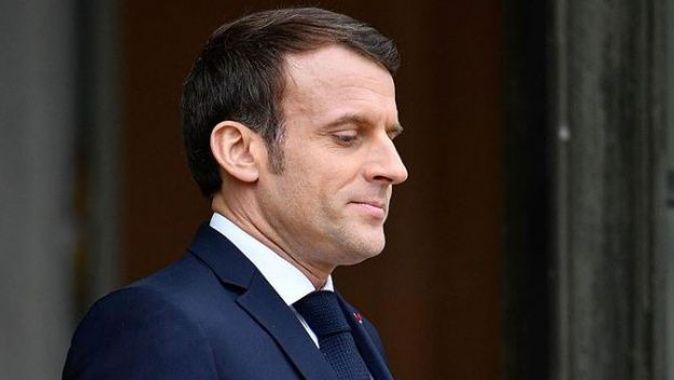 Koronavirüs, Macron&#039;un popülaritesini düşürdü