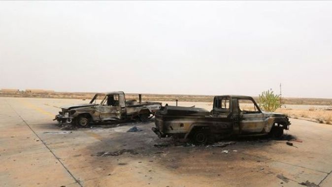 Libya ordusu Hafter milislerinin 10 silahlı aracını imha etti