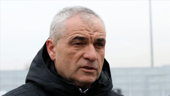 Sivasspor Teknik Direktörü Rıza Çalımbay&#039;dan liglerin 12 Haziran&#039;da başlatılmasına tepki