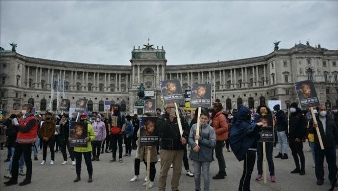 Avusturya’da &#039;Dünya Mülteciler Günü&#039;nde&#039; ırkçılık karşıtı gösteri