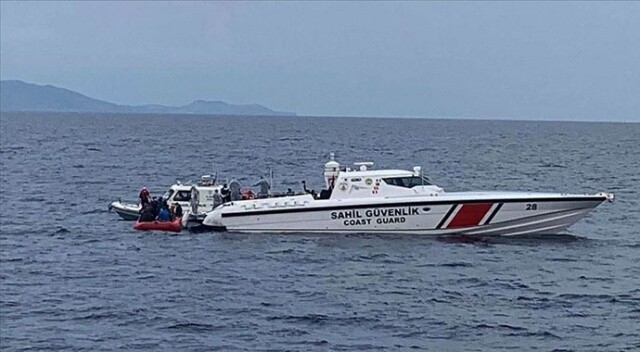 Yunan Sahil Güvenliği&#039;nden bir barbarlık daha...4 mülteci kayıp 35&#039;i kurtarıldı