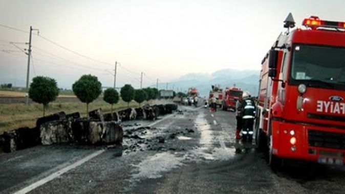 Çekmeköy&#039;de hafriyat kamyonu yangını!