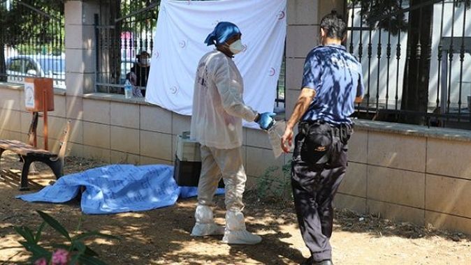 Hastane bahçesinde şüpheli ölüm! Cansız bedeni temizlik işçileri buldu