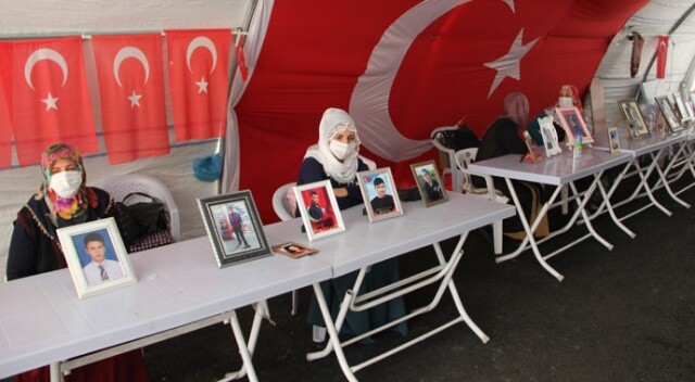 HDP önündeki ailelerin evlat nöbeti 277&#039;nci gününde