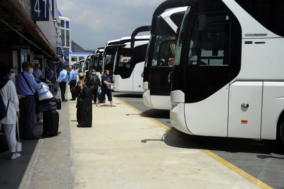 İstanbul’da otobüs bileti fiyatları yüzde 40 düştü
