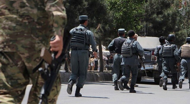 Afganistan&#039;da El Kaide ve DEAŞ saldırısında 7 polis öldü