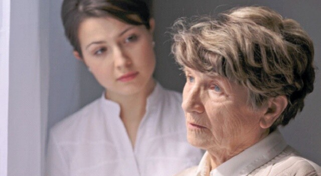 Alzheimer hastaları kontrolü aksatmasın