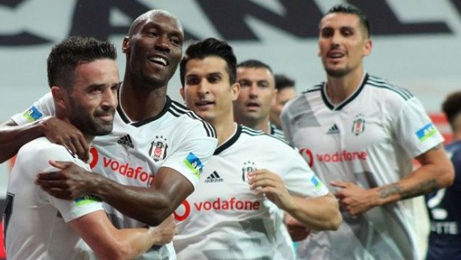 Beşiktaş&#039;ta transfer harekatı bu hafta başlıyor! Listede Alanyaspor&#039;un 4 yıldızı ve Gökhan Töre var