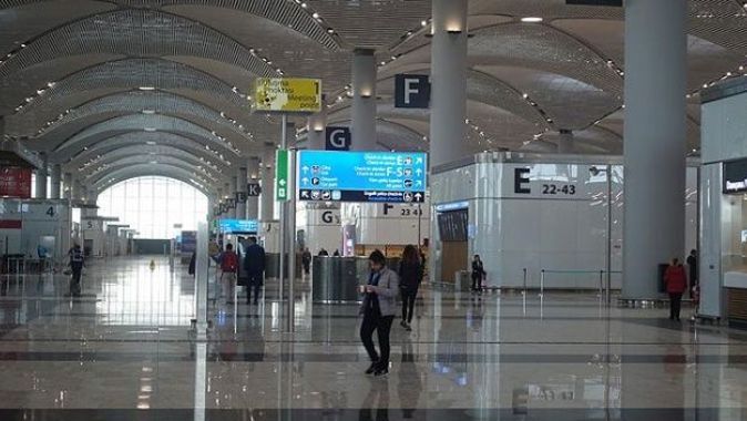 İstanbul Havalimanı&#039;nda bin 500 yolcuya koronavirüs testi yapıldı