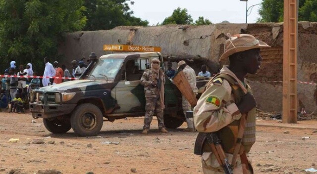 Mali&#039;de Mopti bölgesinde 4 köye saldırı: 32 ölü