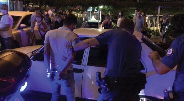 Polisten kaçan alkollü sürücü, polise çarptı