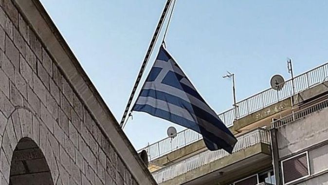 Yunanistan her şeyi canlı yayında izledi, bayrakları yarıya indirdi: Erdoğan dediğini yaptı!