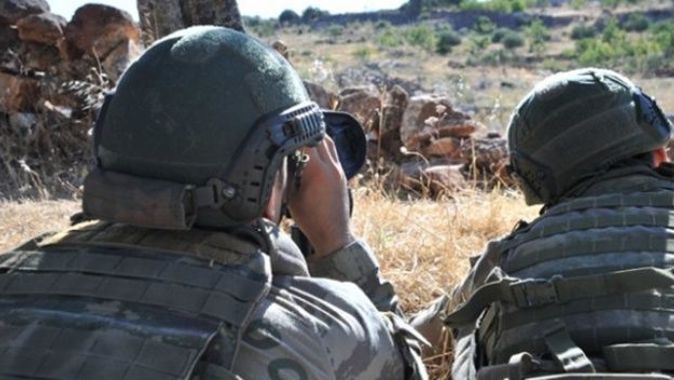 Zeytin Dalı bölgesinde 3 PKK/YPG’li terörist gözaltına alındı