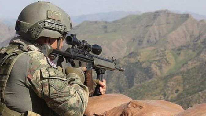 Barış Pınarı bölgesinde 3 PKK/YPG&#039;li terörist etkisiz hale getirildi