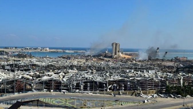 Beyrut&#039;taki patlamada hasar gören askeri gemi Türkiye&#039;de onarılacak