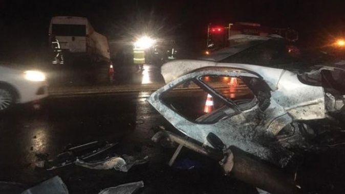 Denizli’de zincirleme trafik kazası: 2 ölü, 3 yaralı