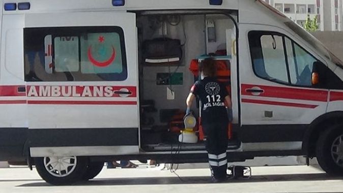 Diyarbakır&#039;da 370 sağlık çalışanı koronavirüse yakalandı, 2&#039;si hayatını kaybetti