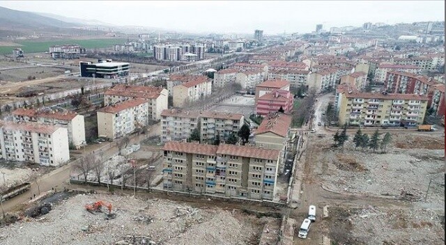 Elazığ ve Malatya&#039;daki depremden etkilenenlerin elektrik ve doğal gaz faturaları 3 ay ertelenecek