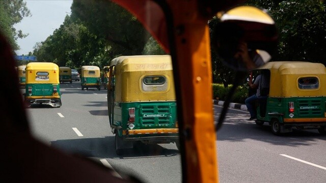 Hindistan&#039;da &#039;Modi çok yaşa&#039; sloganı atmayı reddeden Müslüman şoföre dayak