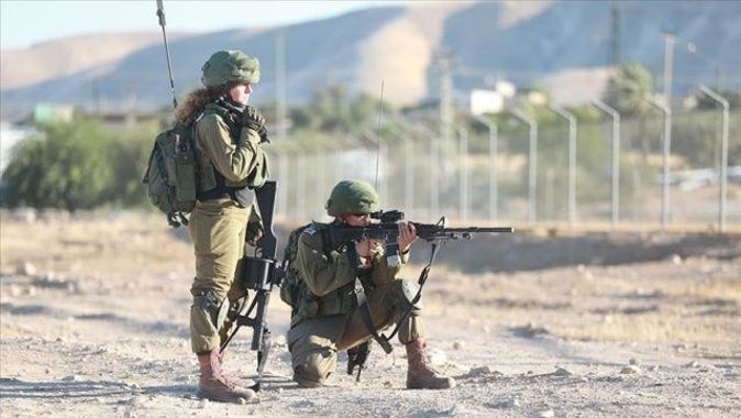 İsrail askerlerinin rastgele açtığı ateş sonucu Filistinli bir kadın şehit oldu