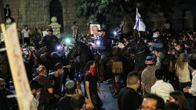 İsrail&#039;de Netanyahu karşıtı gösteriler devam ediyor