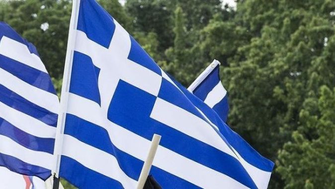 Avrupalı siyasetçi ve yazarlardan Yunanistan ve Fransa&#039;ya uyarı