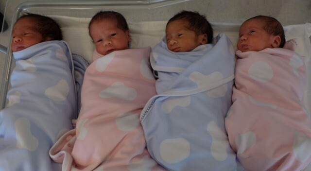 Bursa&#039;da dördüz bebek sevinci
