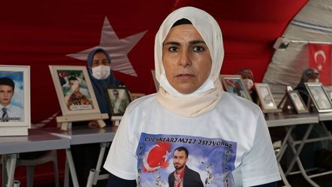 Diyarbakır annelerinden Nilifırka: Oğlumun geleceğini çaldılar