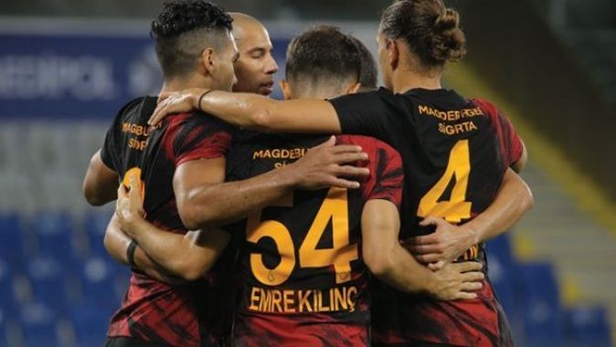 Galatasaray, deplasmanda Başakşehir&#039;i 2-0 mağlup etti