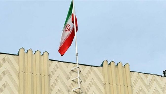 İran Ermenistan&#039;a silah taşıdığı iddialarını reddetti