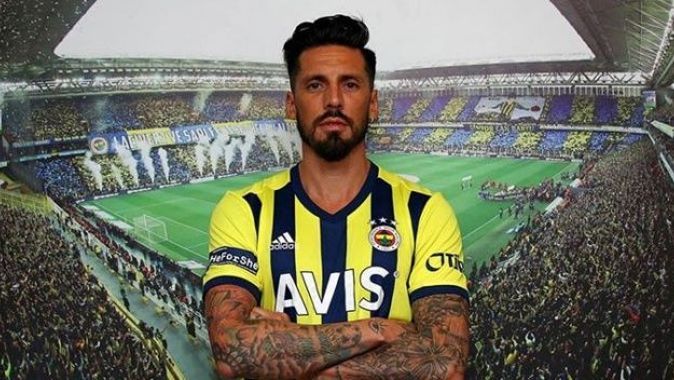 Jose Sosa: Fenerbahçe çok istedi