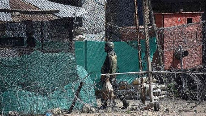 Pakistan: Keşmir&#039;de Hindistan tarafından açılan ateş sonucu biri asker 2 kişi öldü