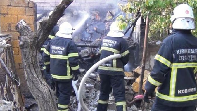 Tandır evinde yangın çıktı: İtfaiye ekipleri tüpü son anda çıkarttı