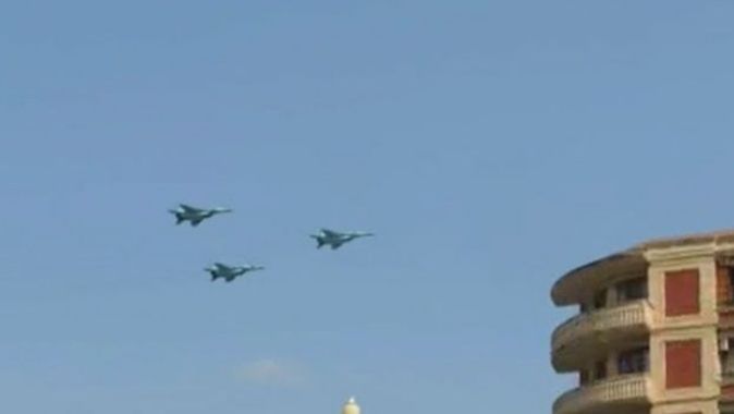 Türk F-16’ları ve Azerbaycan savaş uçakları Azerbaycan semalarında