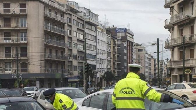 Yunanistan&#039;da FETÖ üyesi 5 kişi sahte belgelerle yakalandı